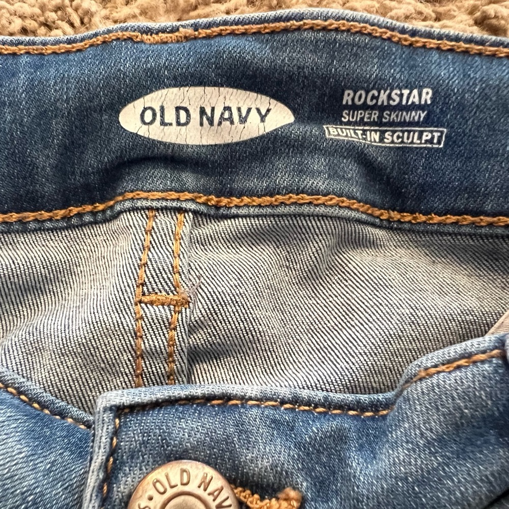 These are old navy built in sculpt light blue jeans
